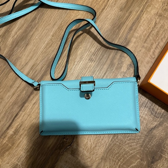 Kate Spade blue Crossbody Wallet / phone case - Picture 3 of 9